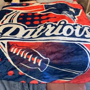 Patriots blanket